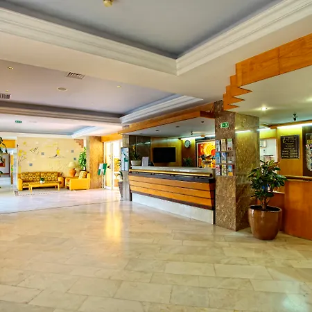 Wyndham Grand Carvoeiro Algarve-2